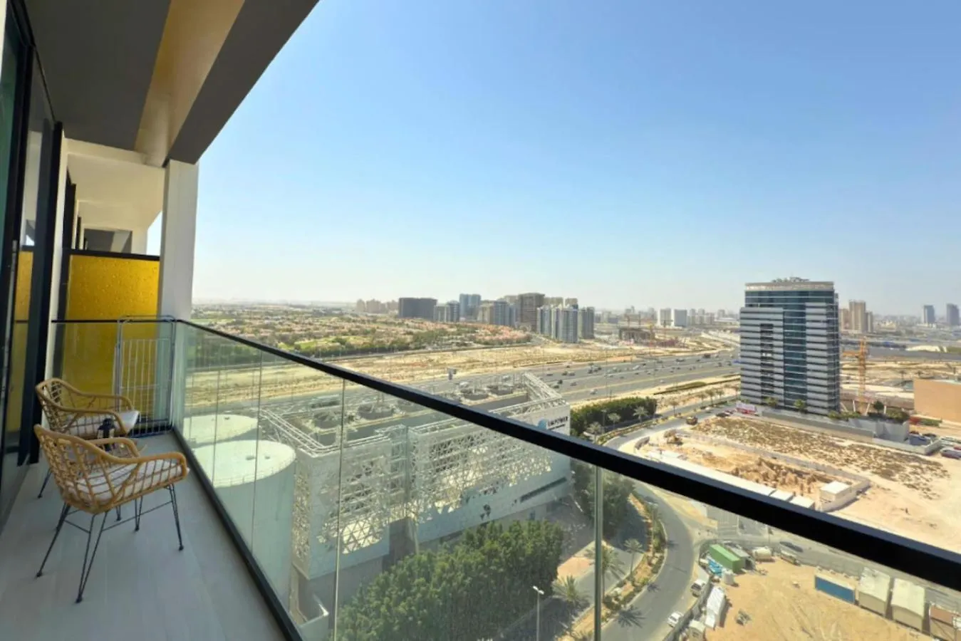 Apartment 1 Bedroom Apt Binghatti Venus, Jumeirah Village Circle Dubai