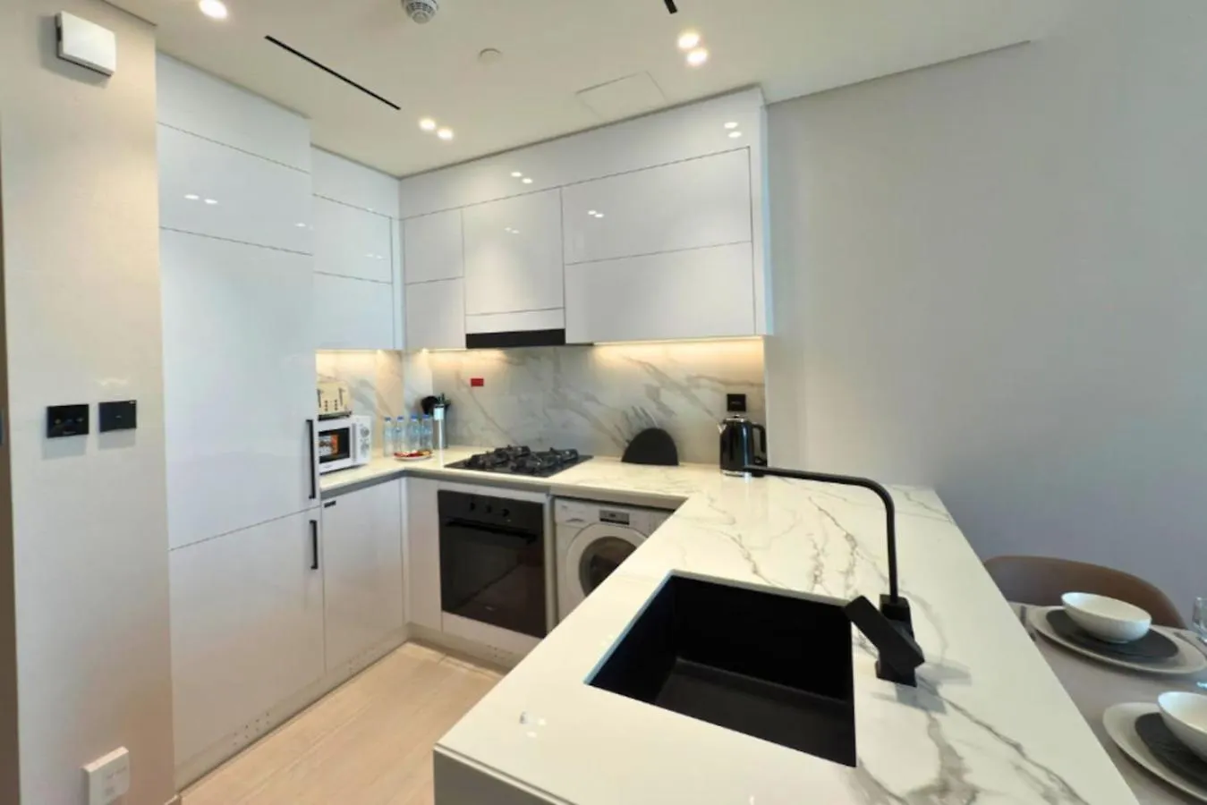 1 Bedroom Apt Binghatti Venus, Jumeirah Village Circle Dubai